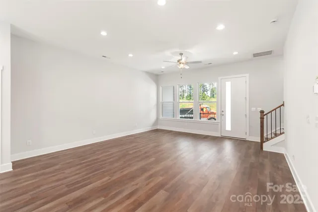 $427,656 | 417 Prine Place, Unit BRX0013, Charlotte, NC 28213