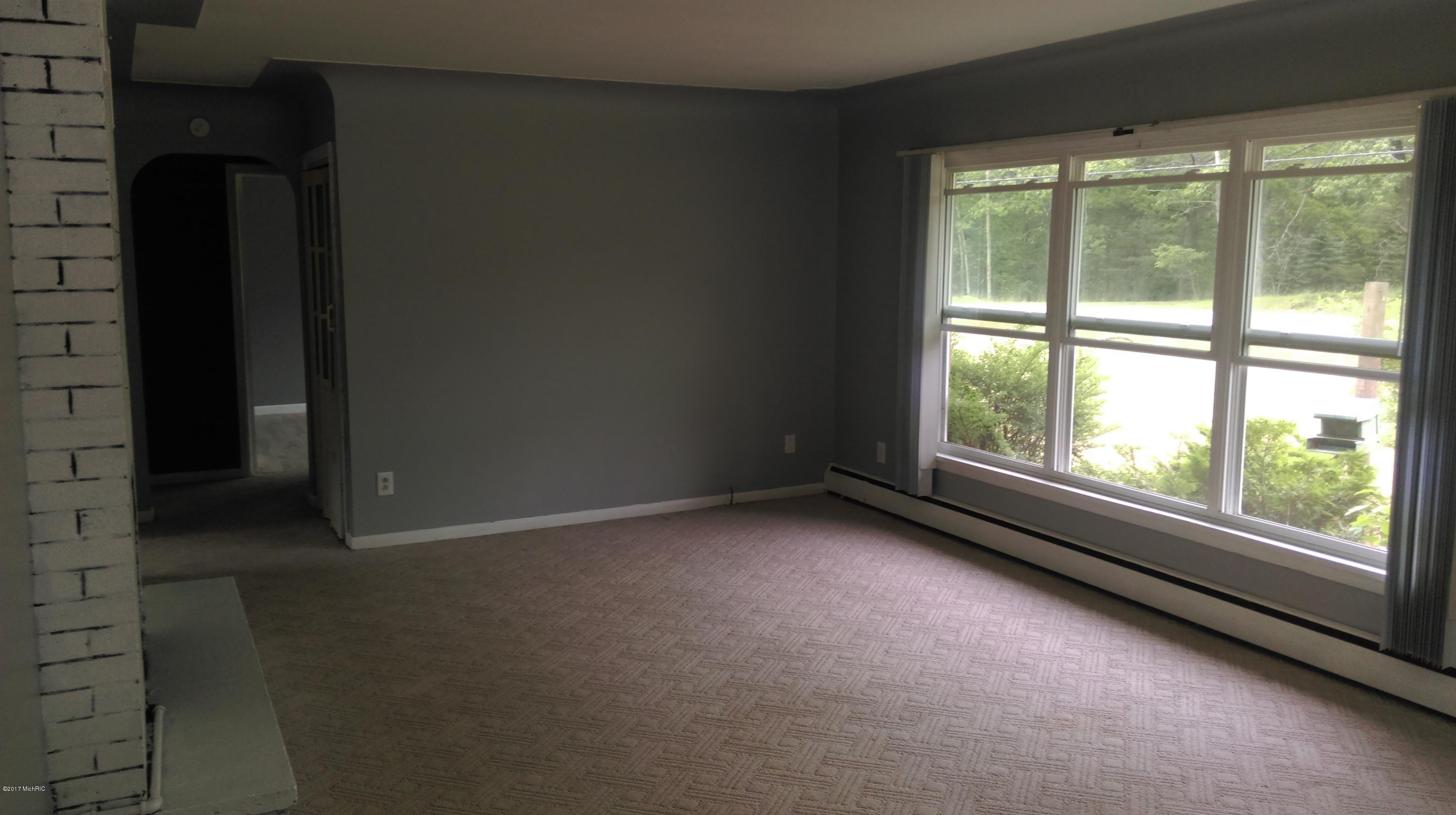 1253 Red Apple Road Manistee, MI 49660 - Photo 23 of 25 IMAG2546