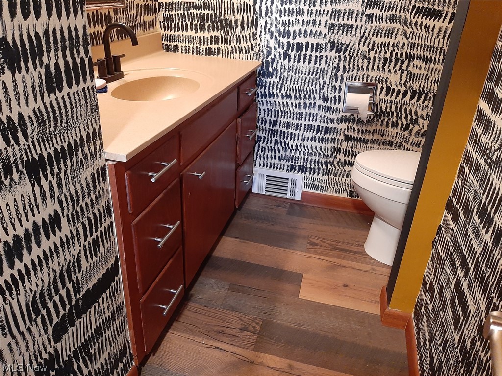 2525 Reimer Road Wadsworth, OH 44281 - Photo 26 of 50 Half bath main level