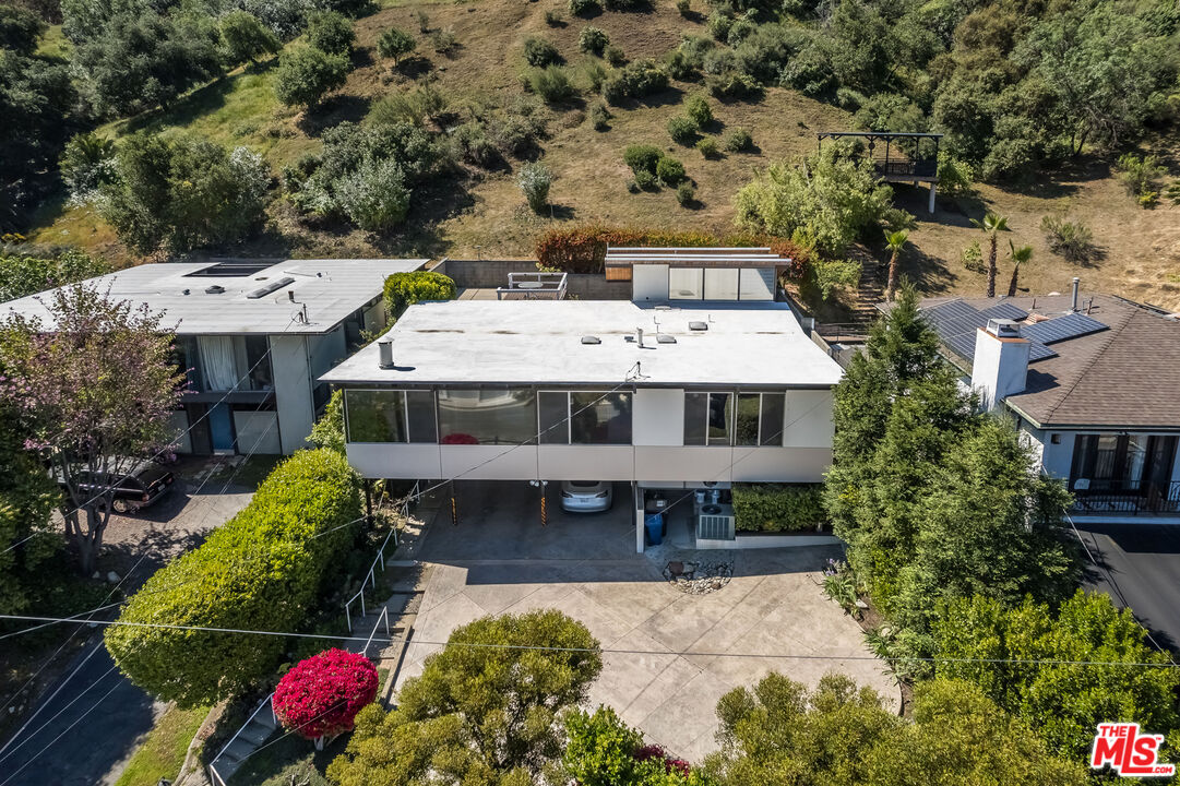 8554 Day Street Sunland, CA 91040 - Photo 31 of 32