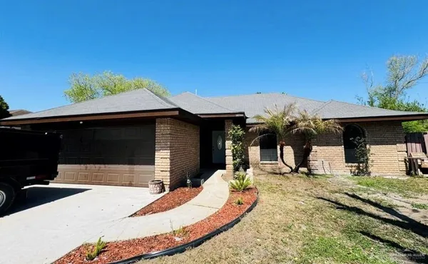 $1,600 | 108 Collins Street, Donna, TX 78537