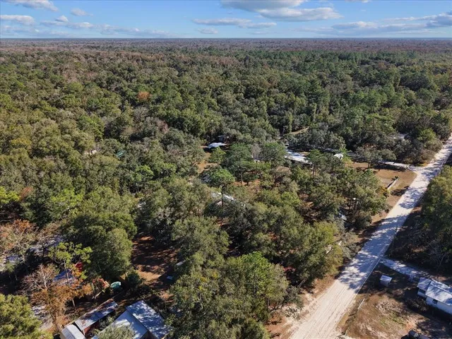 $109,900 | 148 Southeast 911th Street, Old Town, FL 32680