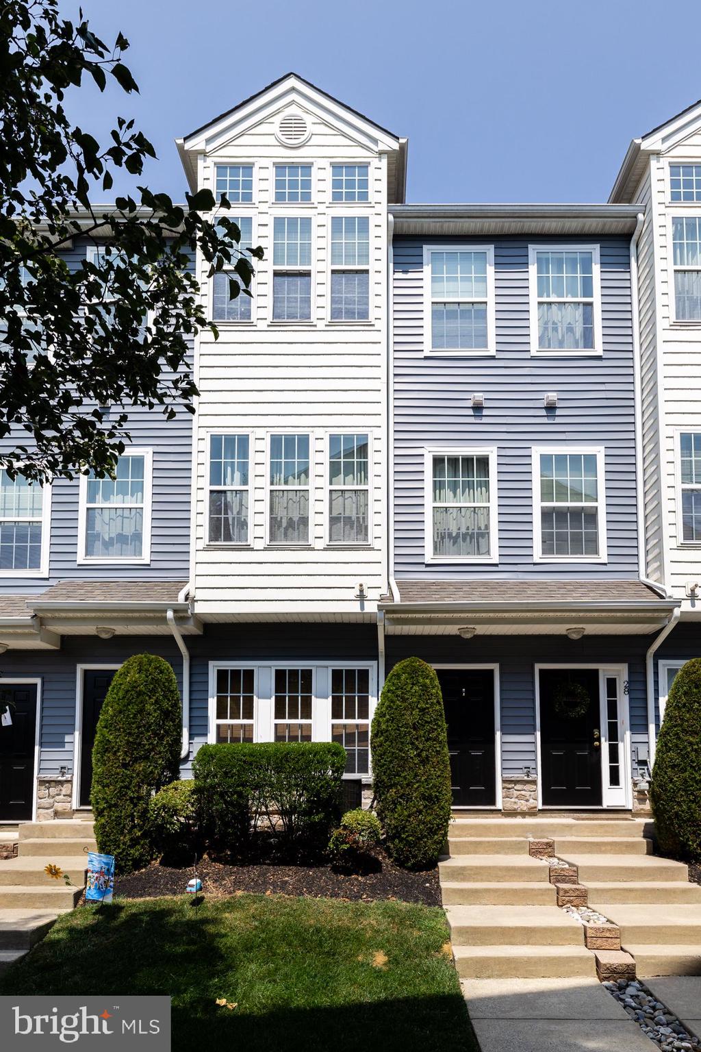 24 Teal Court Riverside, NJ 08075 - Photo 1 of 36