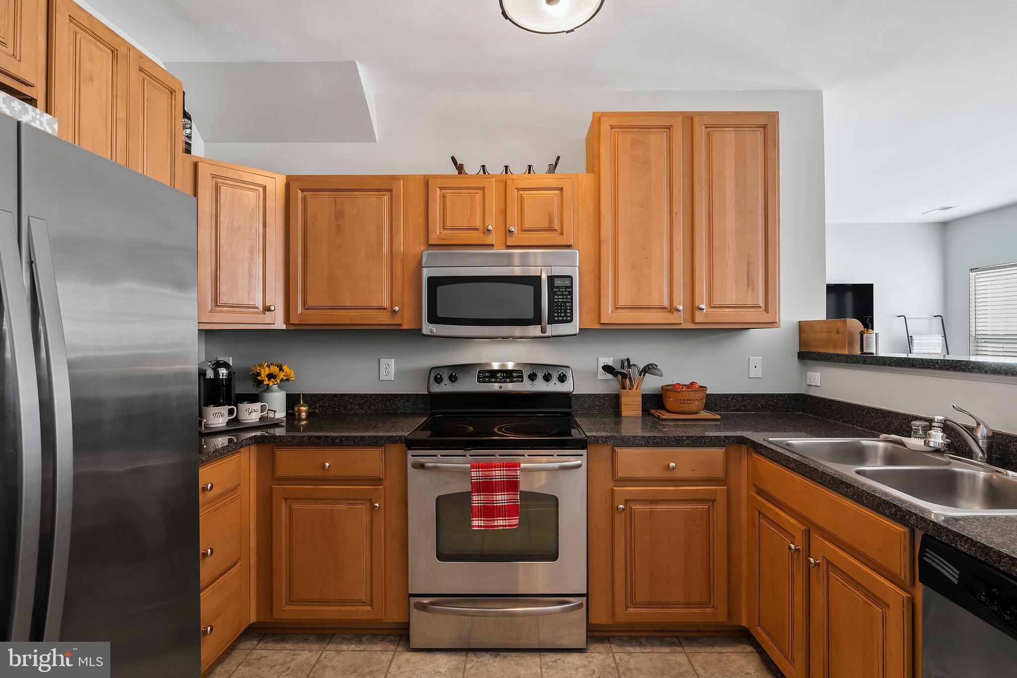 24 Teal Court Riverside, NJ 08075 - Photo 7 of 36