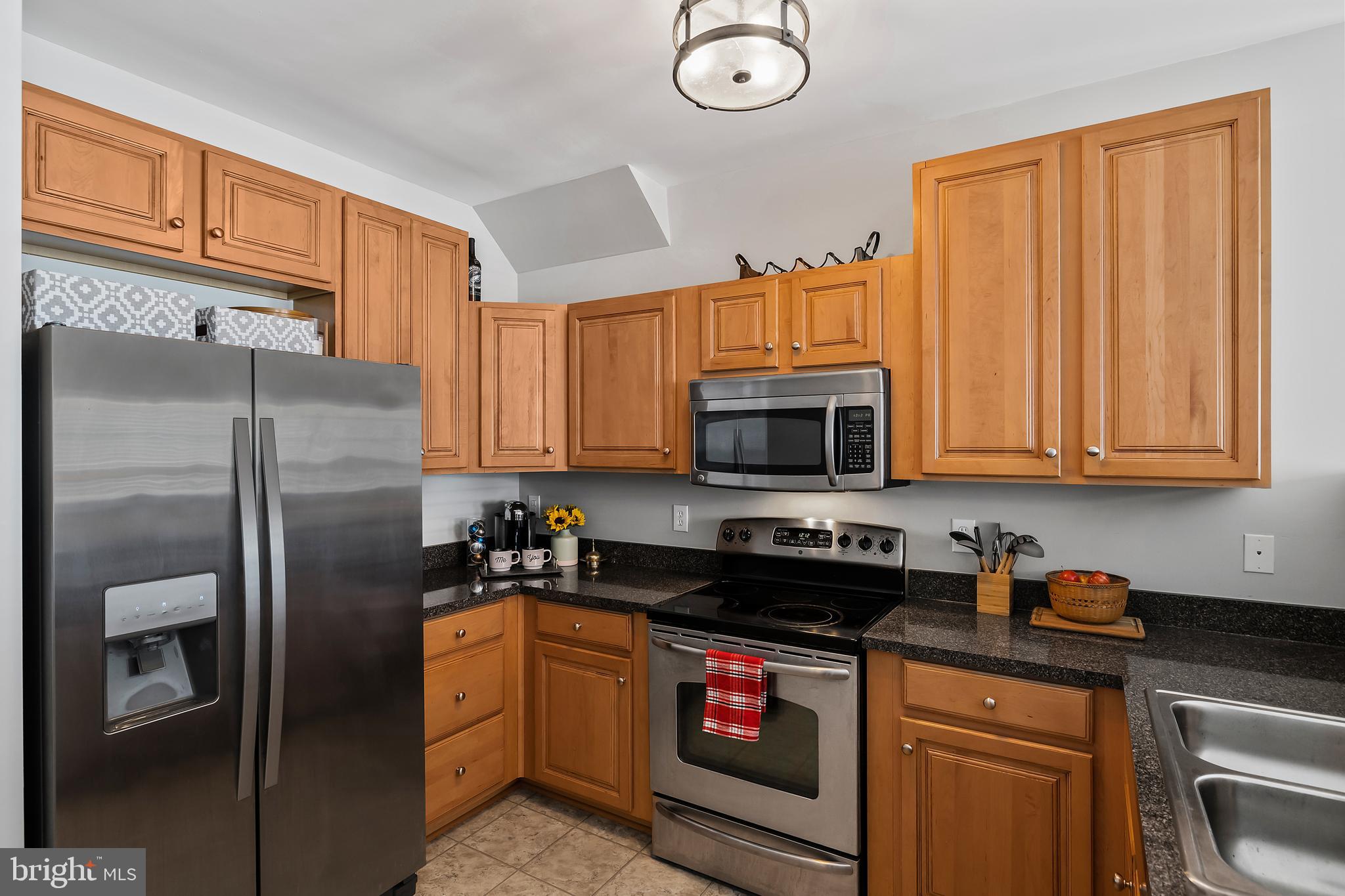24 Teal Court Riverside, NJ 08075 - Photo 8 of 36