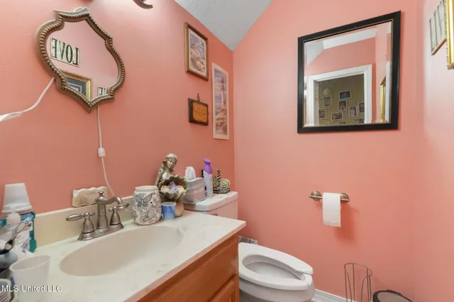 $447,900 | 440 Donwood Place, Biloxi, MS 39530