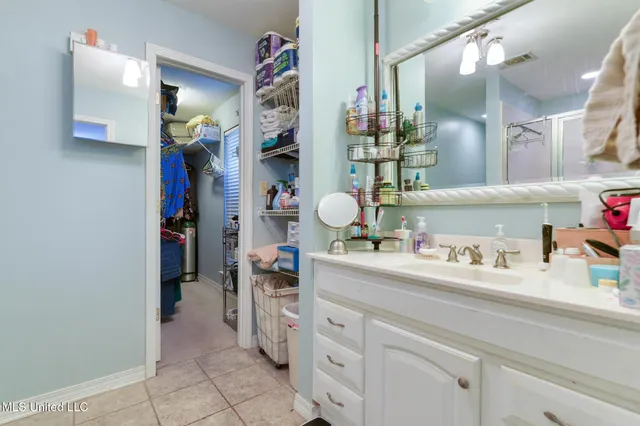 $447,900 | 440 Donwood Place, Biloxi, MS 39530