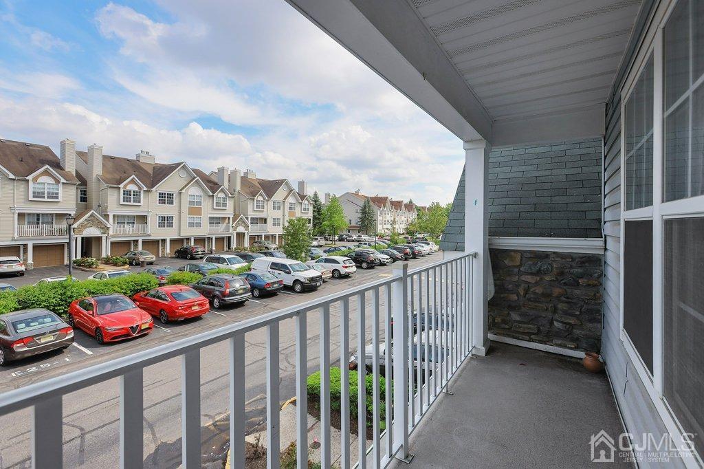 247 Prestwick Way Edison, NJ 08820 - Photo 12 of 32 Gallery Image 12