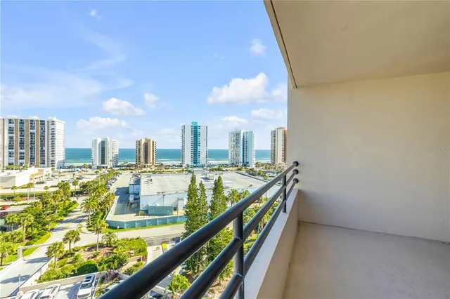 $299,000 | 1 Oceans W Boulevard, Unit 10B4, Daytona Beach, FL 32118