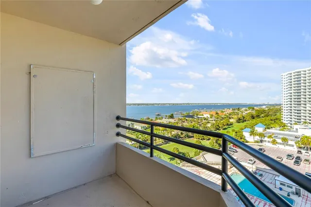 $299,000 | 1 Oceans W Boulevard, Unit 10B4, Daytona Beach, FL 32118