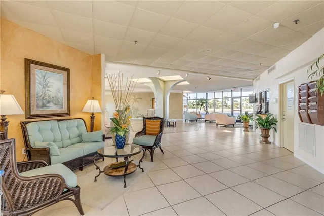 $299,000 | 1 Oceans W Boulevard, Unit 10B4, Daytona Beach, FL 32118