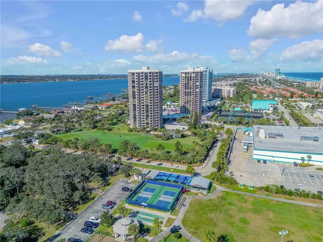 $299,000 | 1 Oceans W Boulevard, Unit 10B4, Daytona Beach, FL 32118