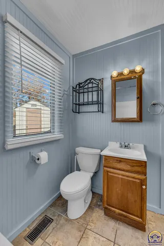 $159,000 | 5512 Southwest 18th Terrace, Topeka, KS 66604