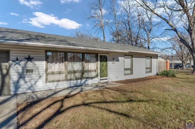 $159,000 | 5512 Southwest 18th Terrace, Topeka, KS 66604