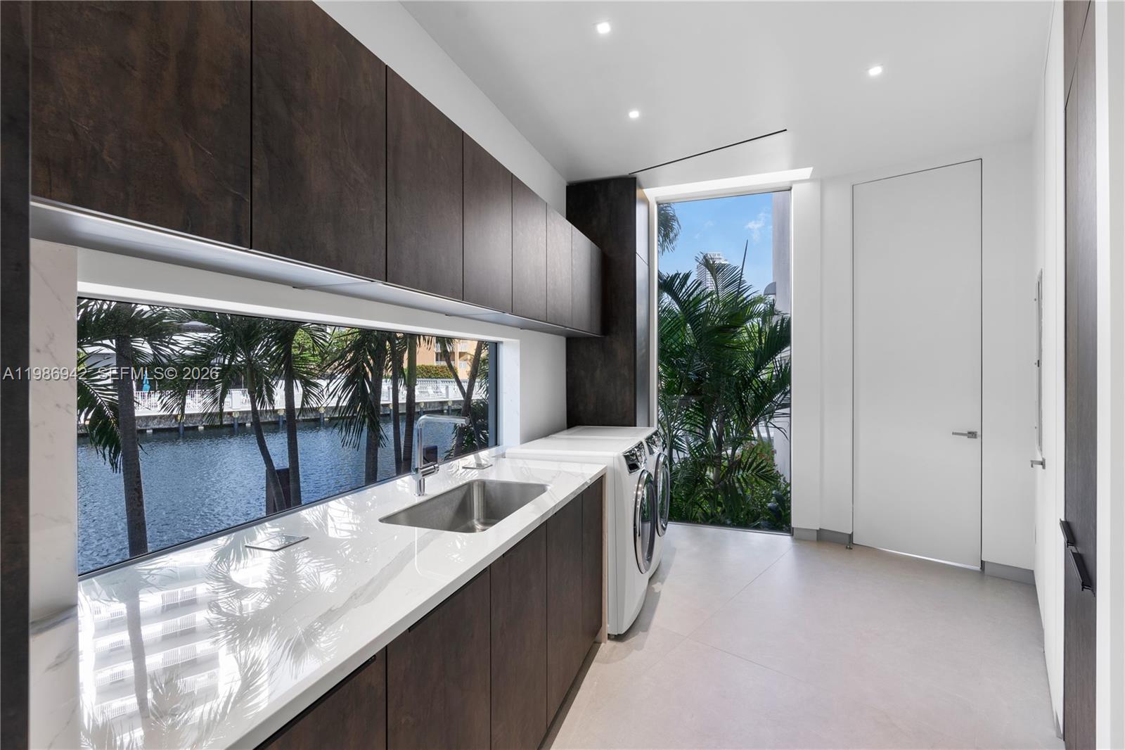 501 Palm Drive Hallandale Beach, FL 33009 - Photo 42 of 56 Gallery Image 42