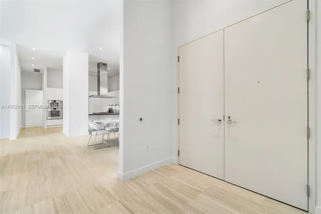a view of livingroom with hardwood floor