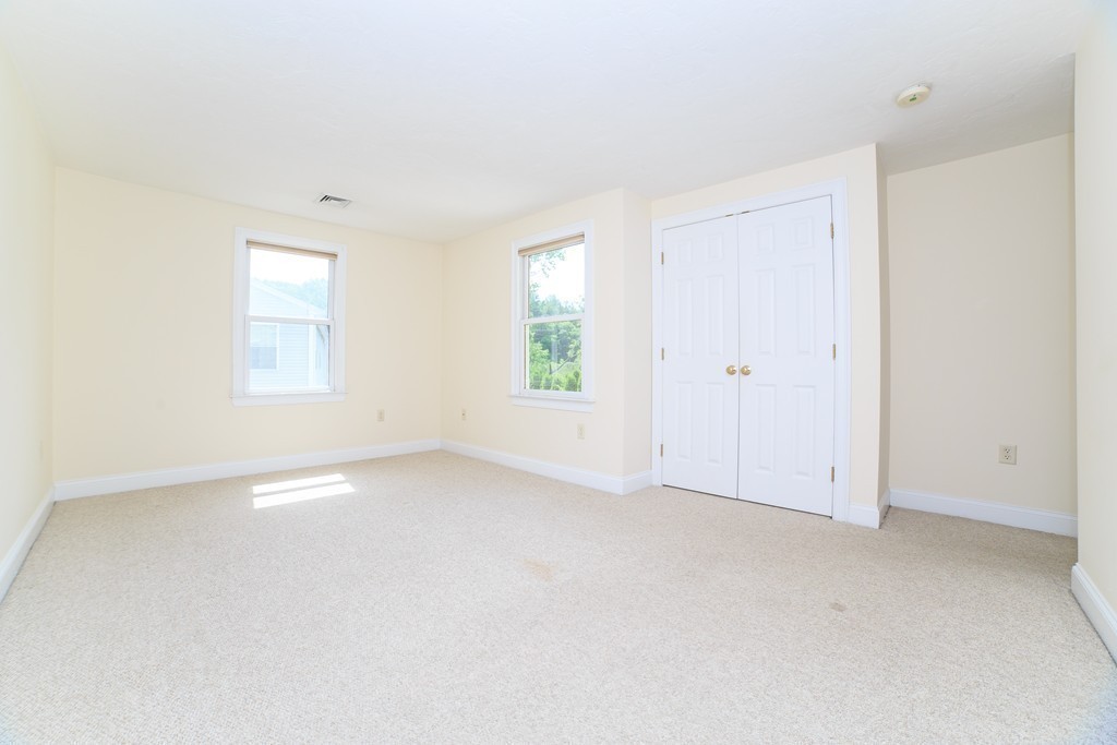 54 Beaconwood Road, Unit 2 Newton, MA 02461 - Photo 17 of 30 Gallery Image 17