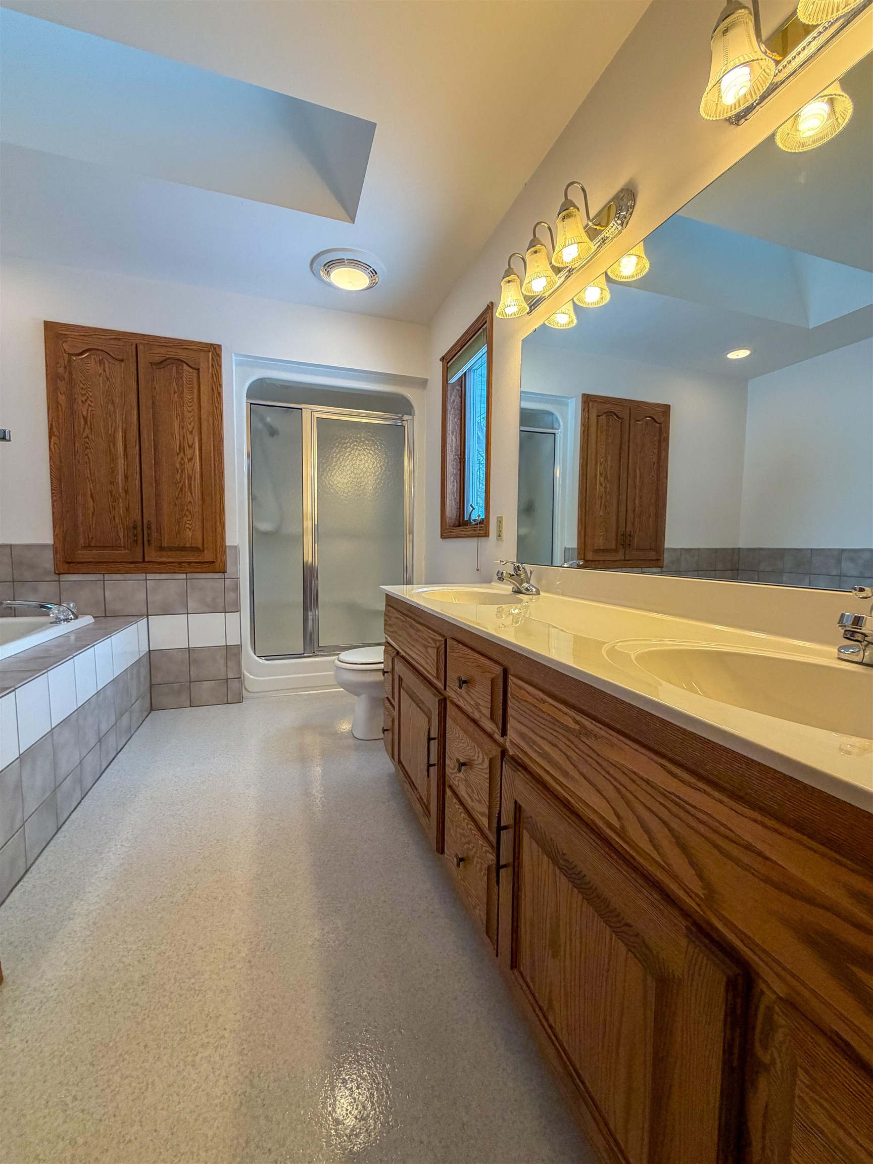 511 West Pulaski Street Pulaski, WI 54162 - Photo 21 of 32