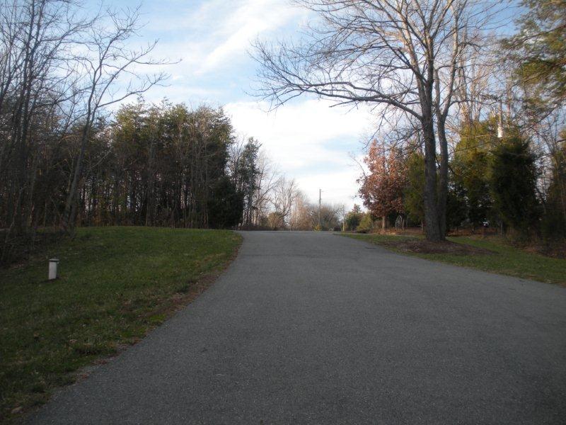 140 Stripers Landing Road Moneta, VA 24121 - Photo 3 of 25 Front Door View