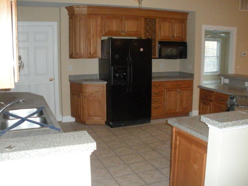 140 Stripers Landing Road Moneta, VA 24121 - Photo 5 of 25 Kitchen