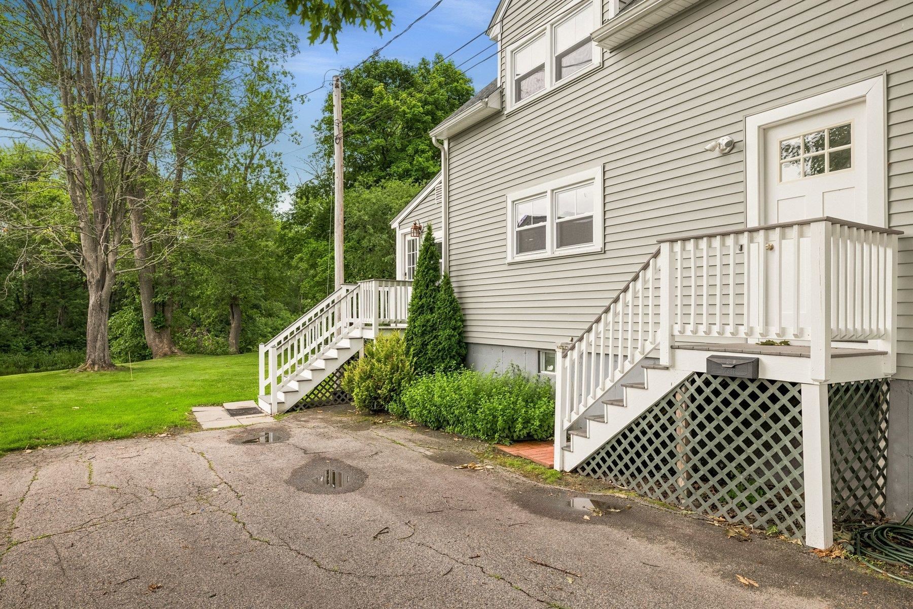 30 River Street Exeter, NH 03833 - Photo 2 of 24