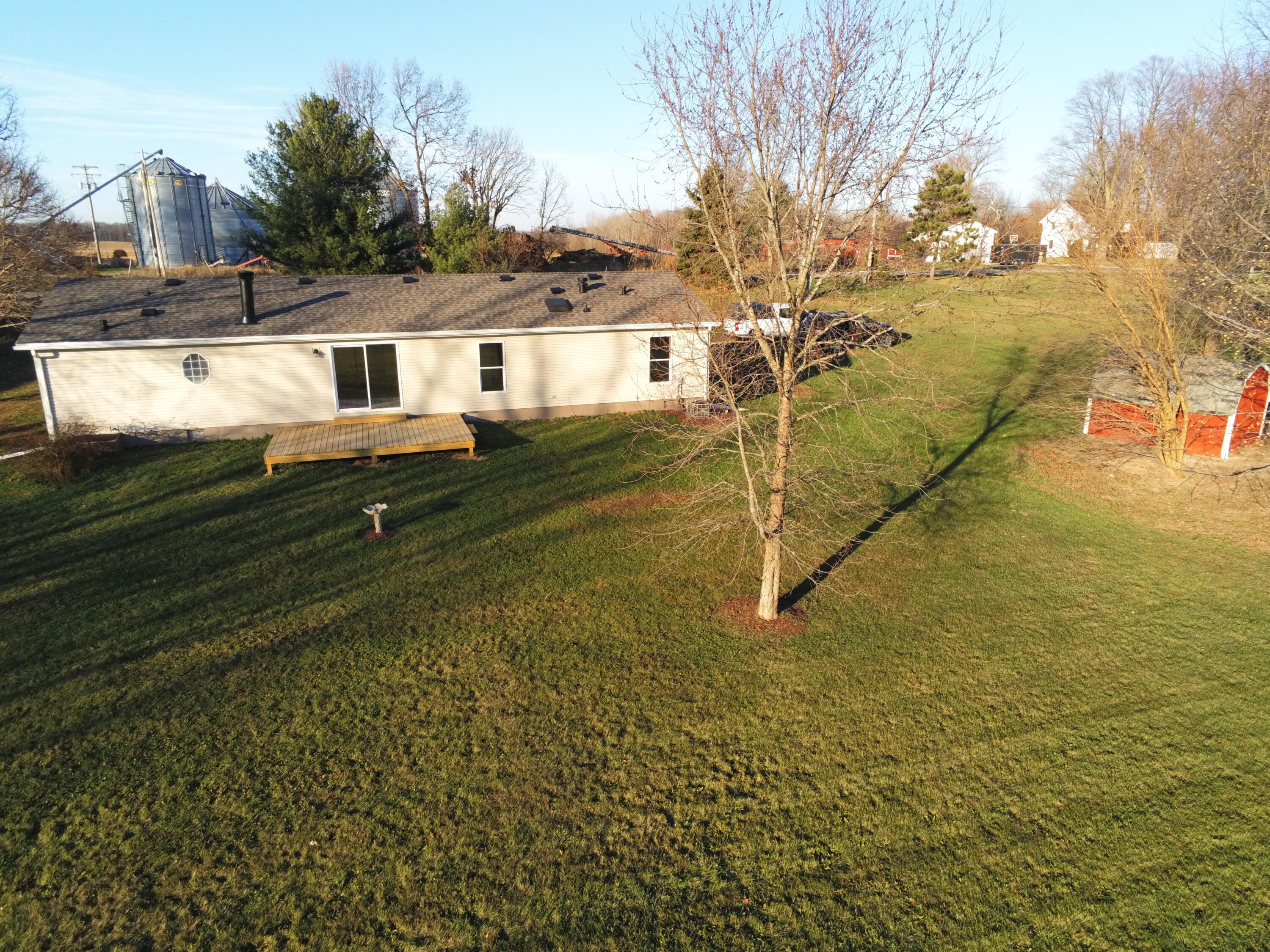 11625 King Road Concord, MI 49237 - Photo 3 of 28 P3150534