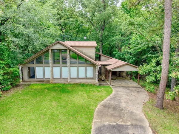 $185,000 | 1508 Canadian Drive, Scroggins, TX 75480