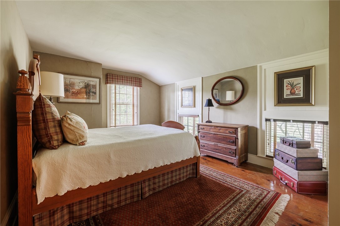 2756 Coates Road Jerusalem, NY 14527 - Photo 37 of 50 Bedroom #3 with en suite