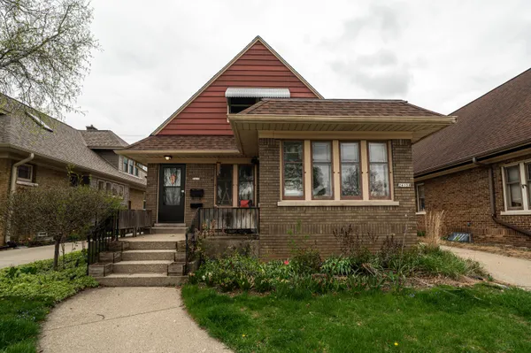 $399,900 | 2410 North 61st Street, Wauwatosa, WI 53213