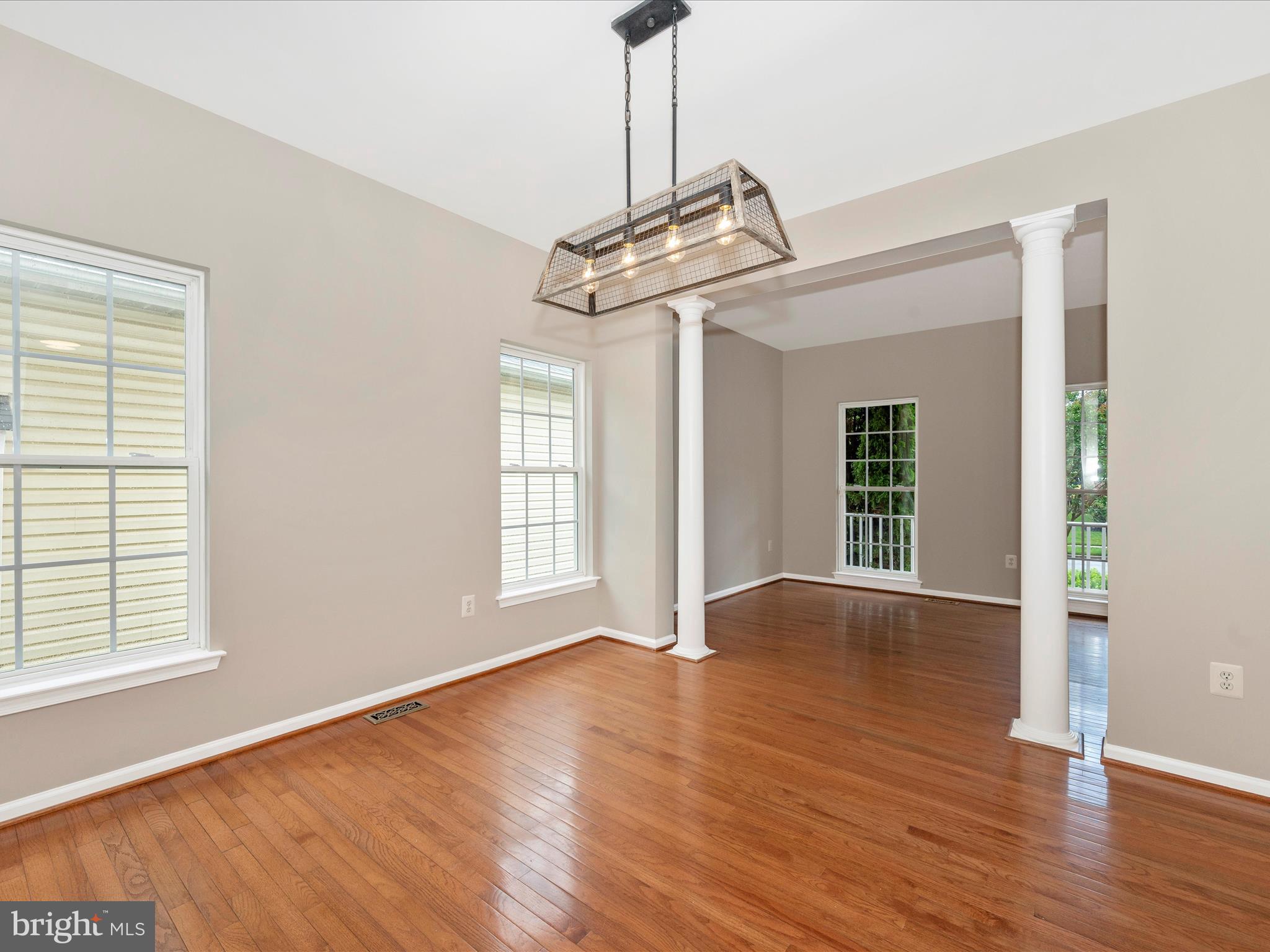 18845 Porterfield Way Germantown, MD 20874 - Photo 16 of 48 Dining Room