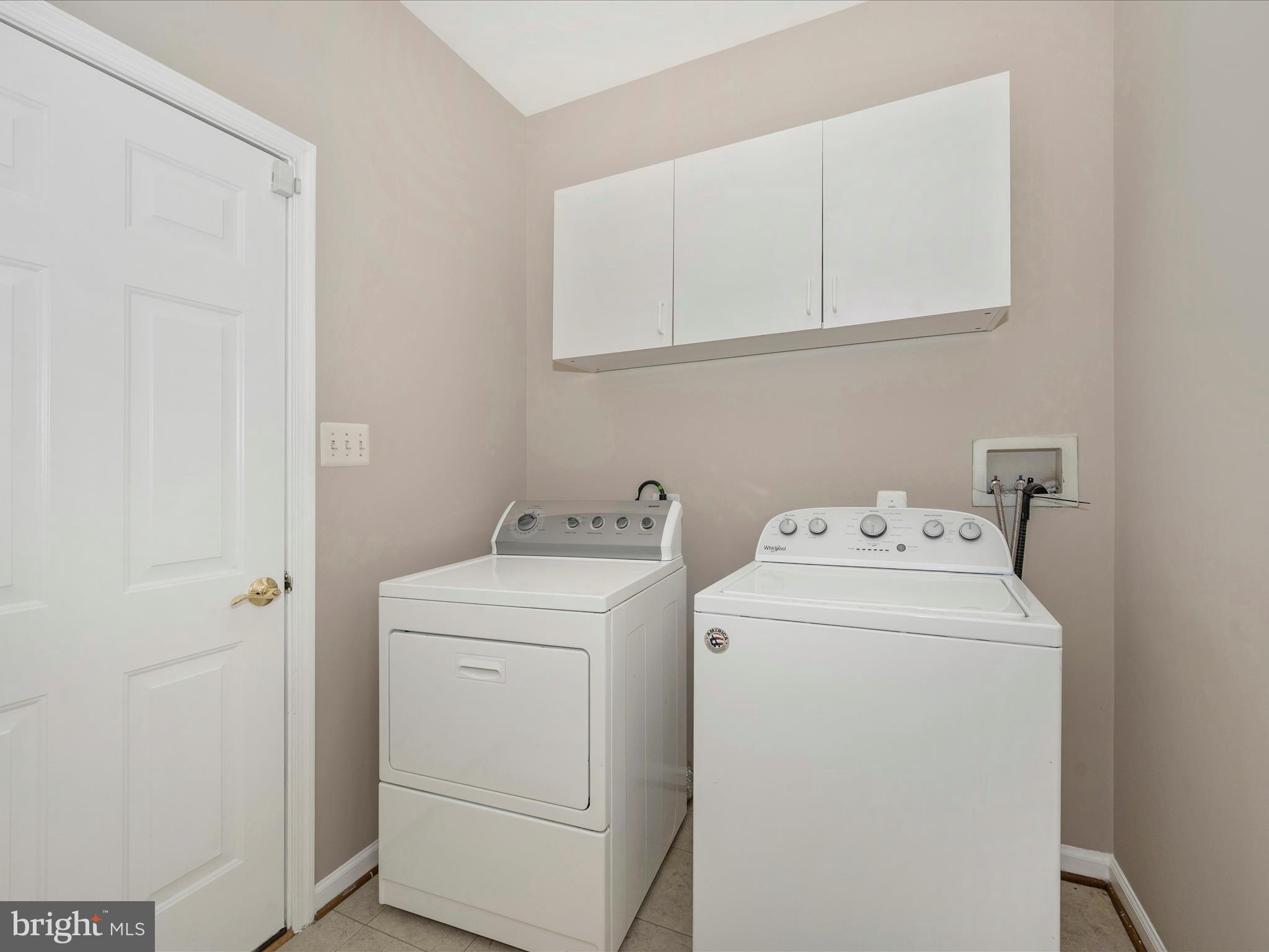 18845 Porterfield Way Germantown, MD 20874 - Photo 20 of 48 Laundry Room
Main level