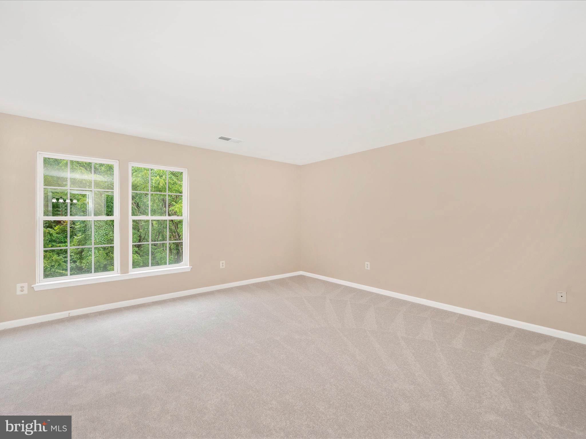 18845 Porterfield Way Germantown, MD 20874 - Photo 22 of 48 Primary Bedroom