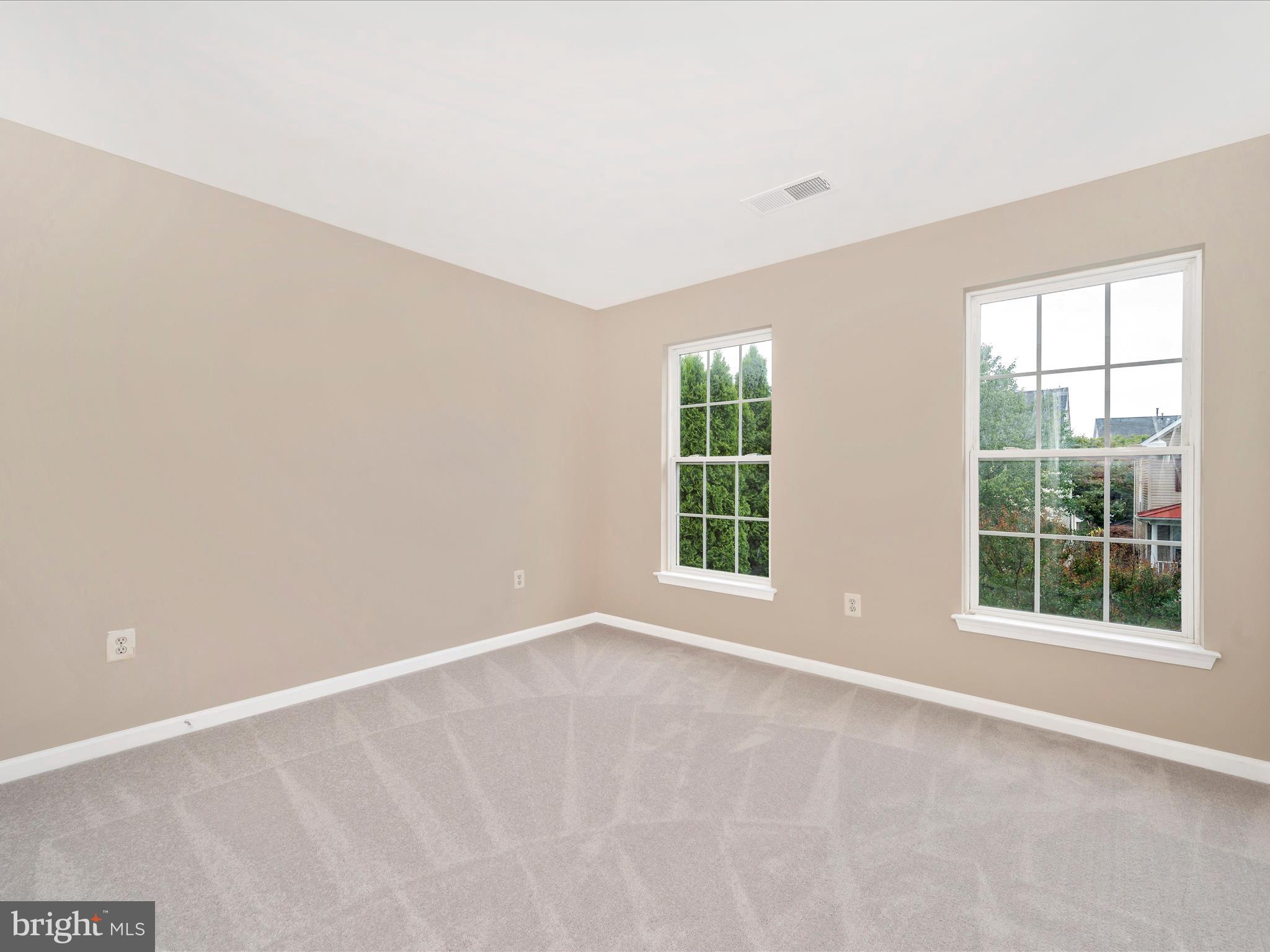 18845 Porterfield Way Germantown, MD 20874 - Photo 30 of 48 Bedroom 4