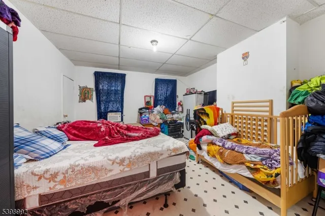 $699,000 | 80 4th Street, Elizabeth Port, NJ 07206