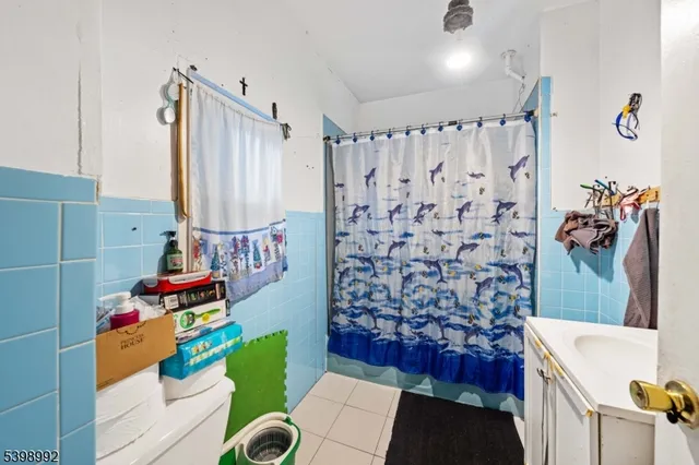 $699,000 | 80 4th Street, Elizabeth Port, NJ 07206