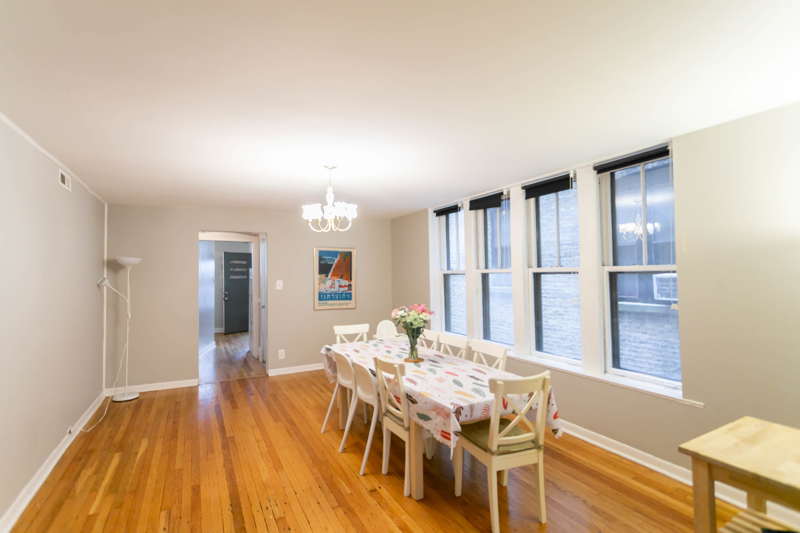 555 West Roscoe Street, Unit 2 Chicago, IL 60657 - Photo 7 of 18