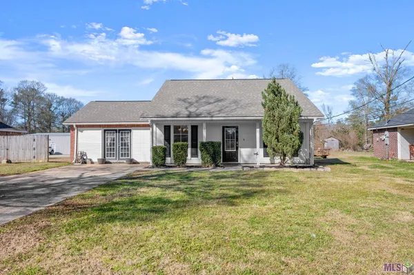 $215,000 | 10911 Cheryll Drive, Denham Springs, LA 70706