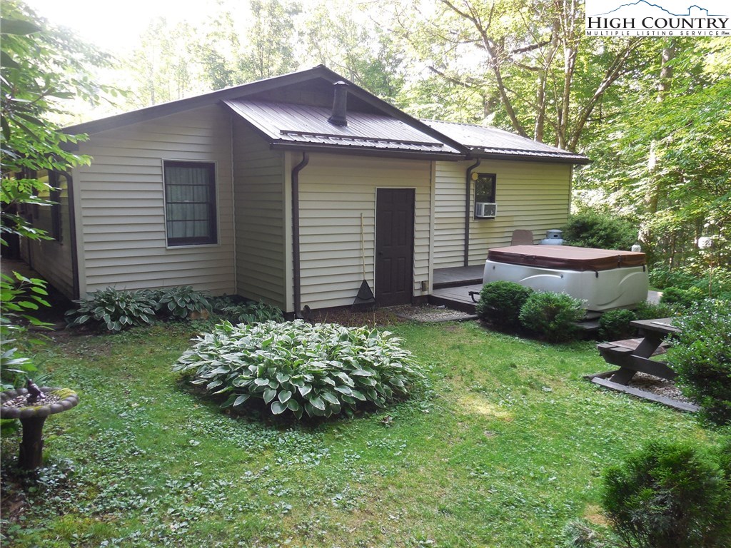 156 Yellow Brick Road Todd, NC 28684 - Photo 17 of 24 Gallery Image 17