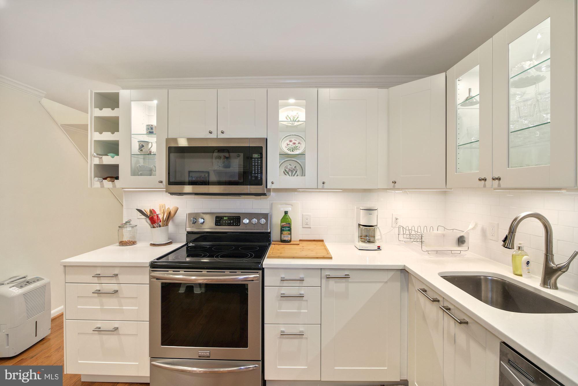 7924 Stable Way, Unit 7924 Potomac, MD 20854 - Photo 20 of 23