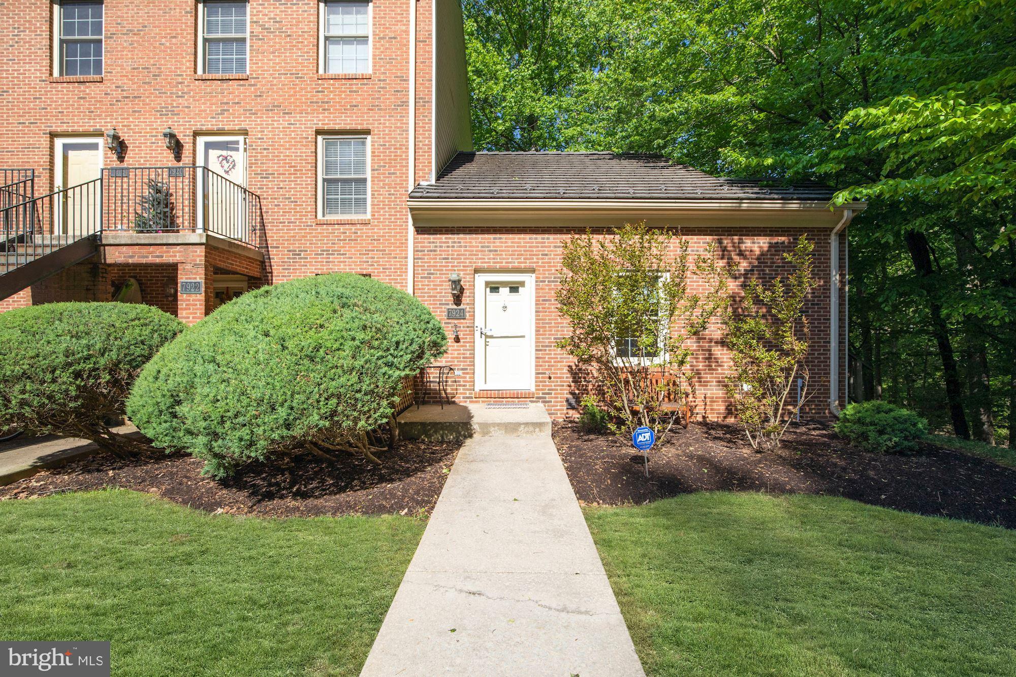 7924 Stable Way, Unit 7924 Potomac, MD 20854 - Photo 2 of 23