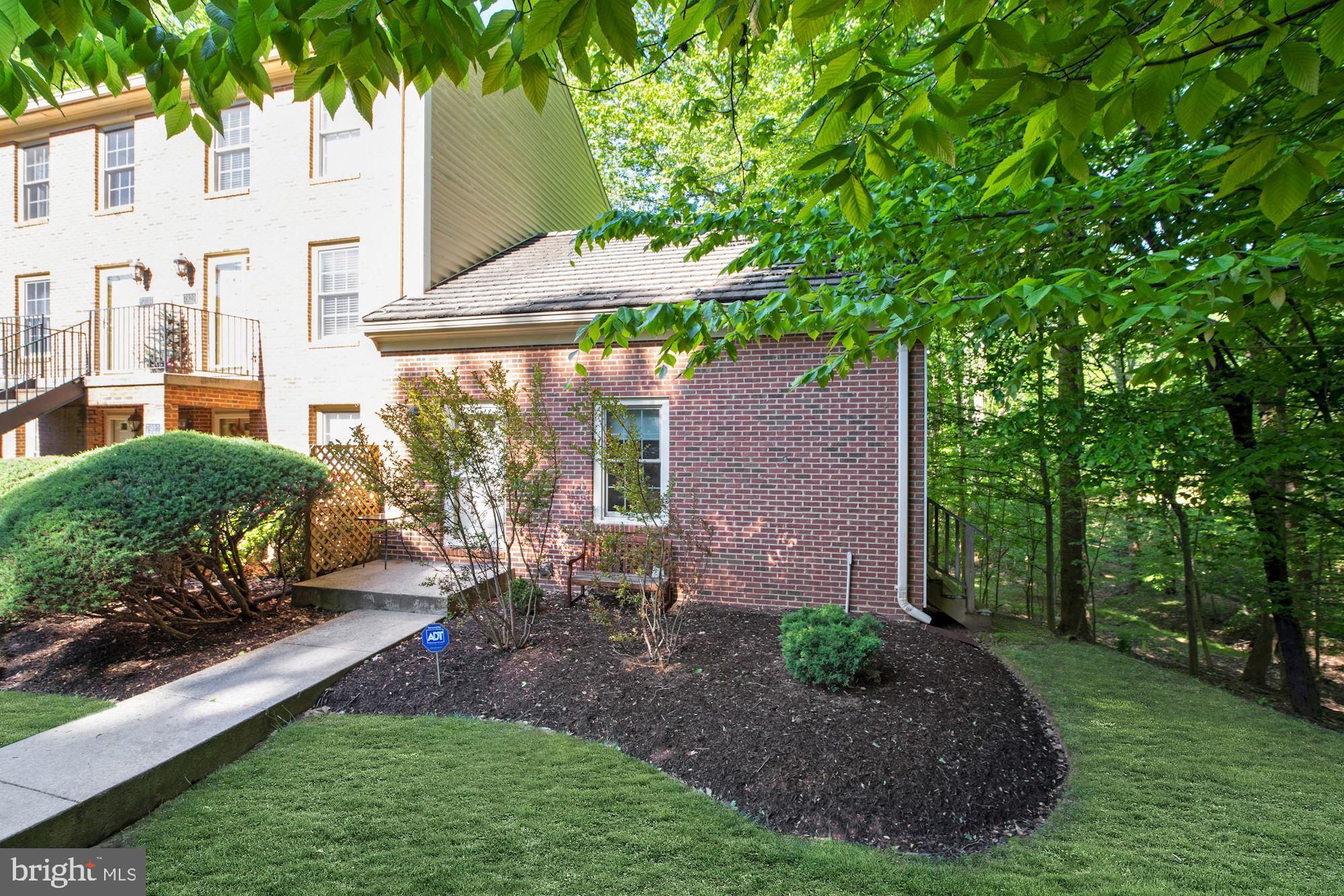 7924 Stable Way, Unit 7924 Potomac, MD 20854 - Photo 3 of 23