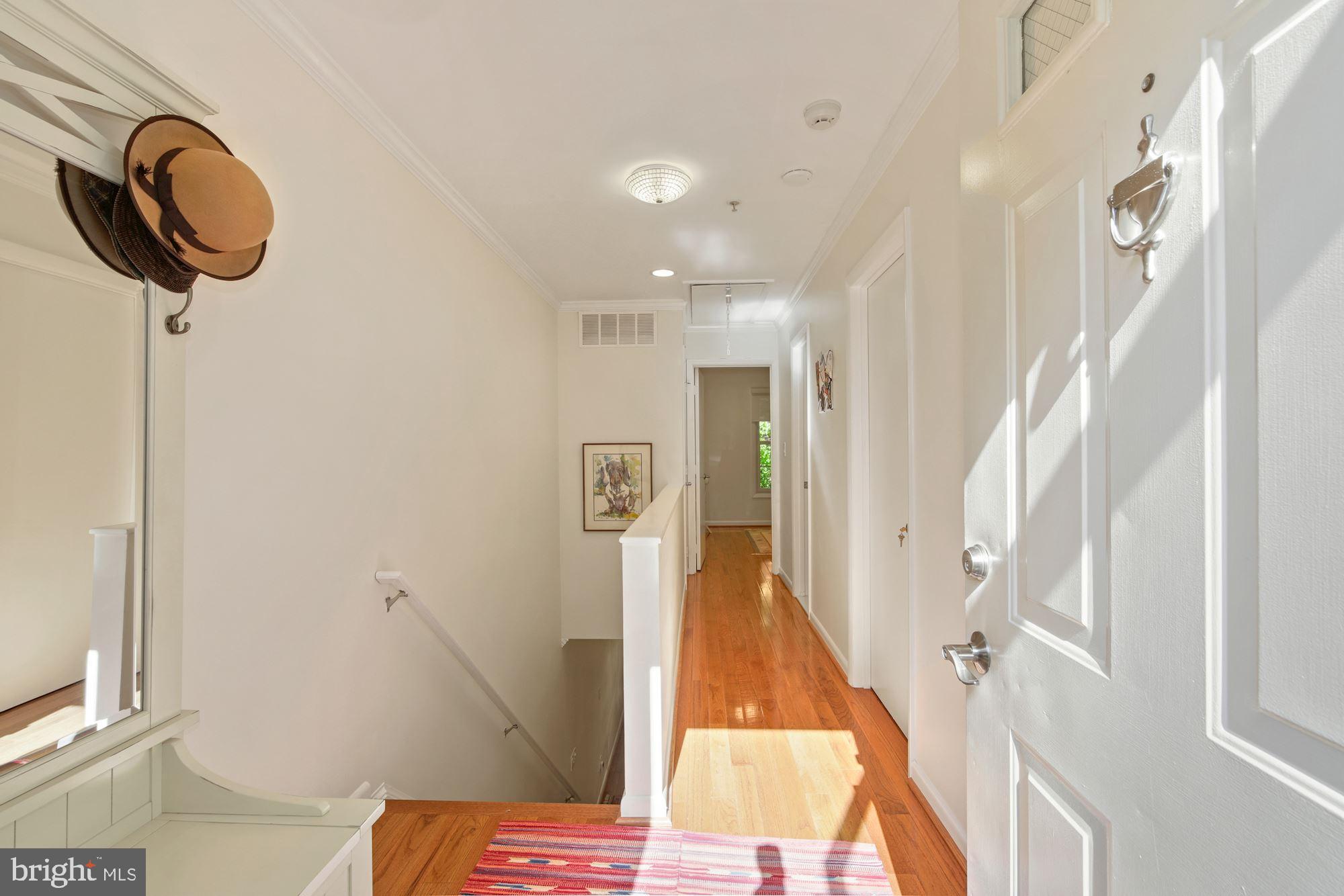 7924 Stable Way, Unit 7924 Potomac, MD 20854 - Photo 5 of 23