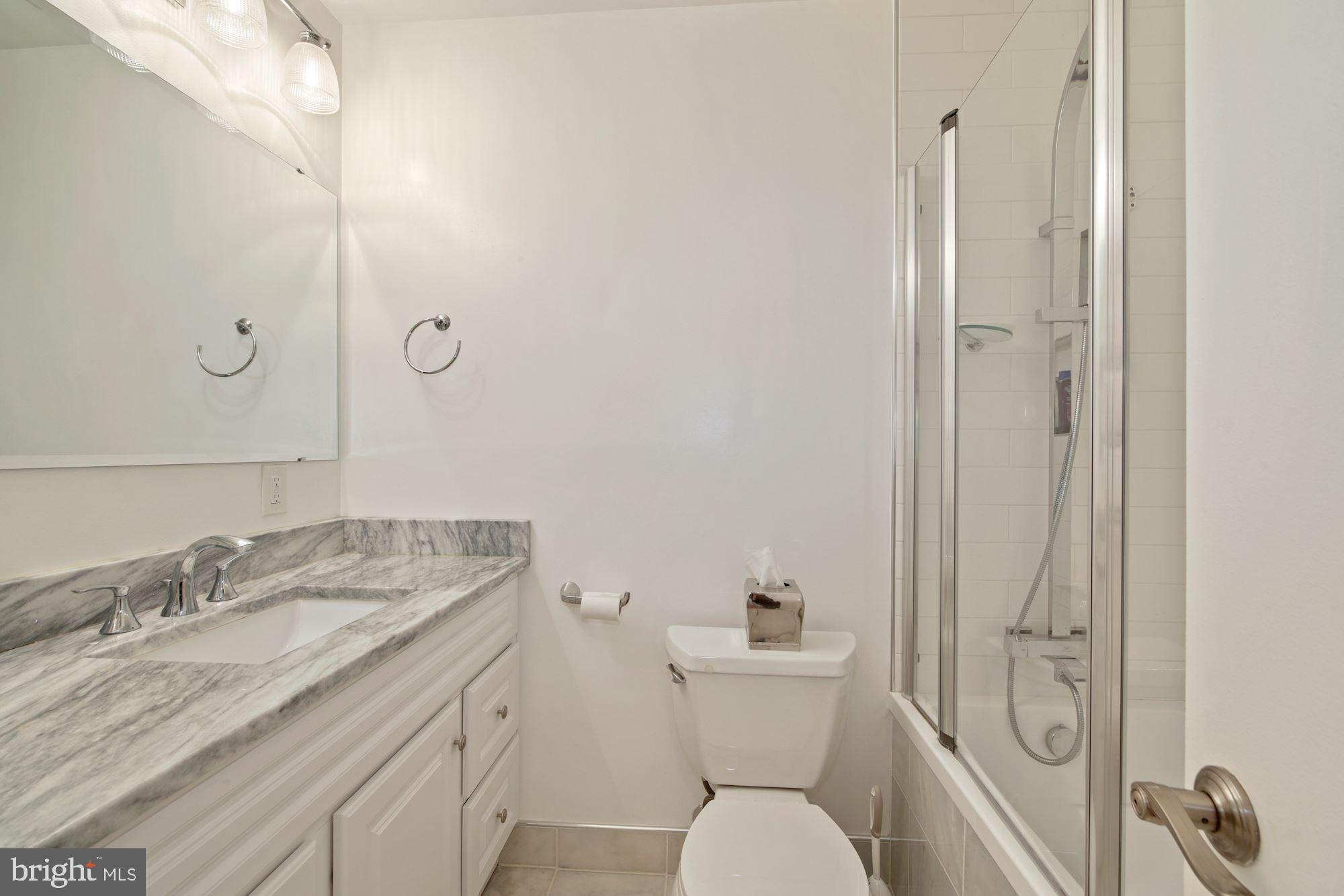 7924 Stable Way, Unit 7924 Potomac, MD 20854 - Photo 6 of 23