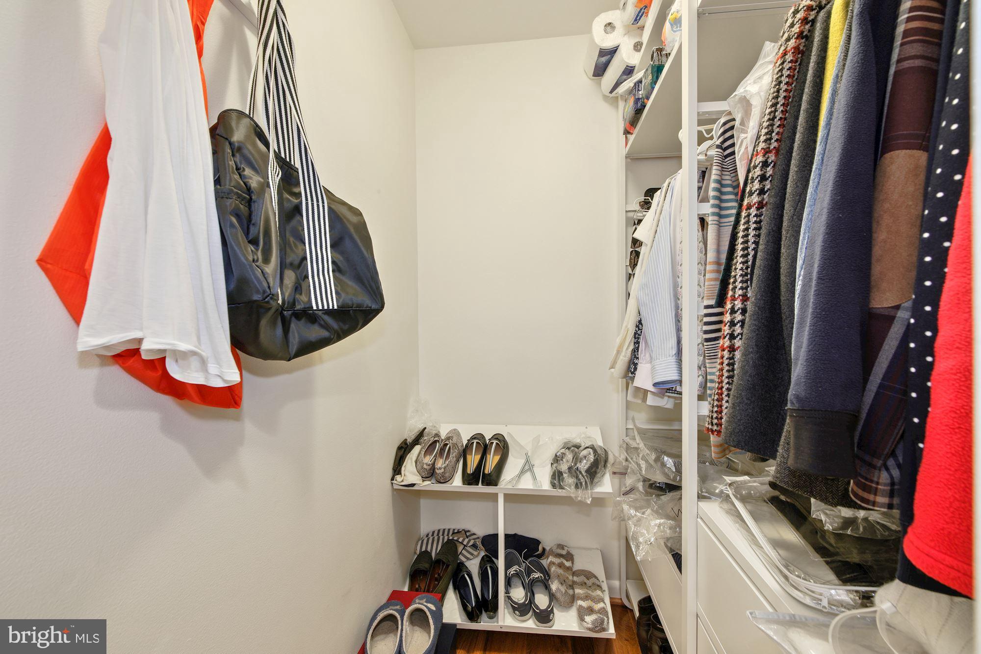 7924 Stable Way, Unit 7924 Potomac, MD 20854 - Photo 8 of 23