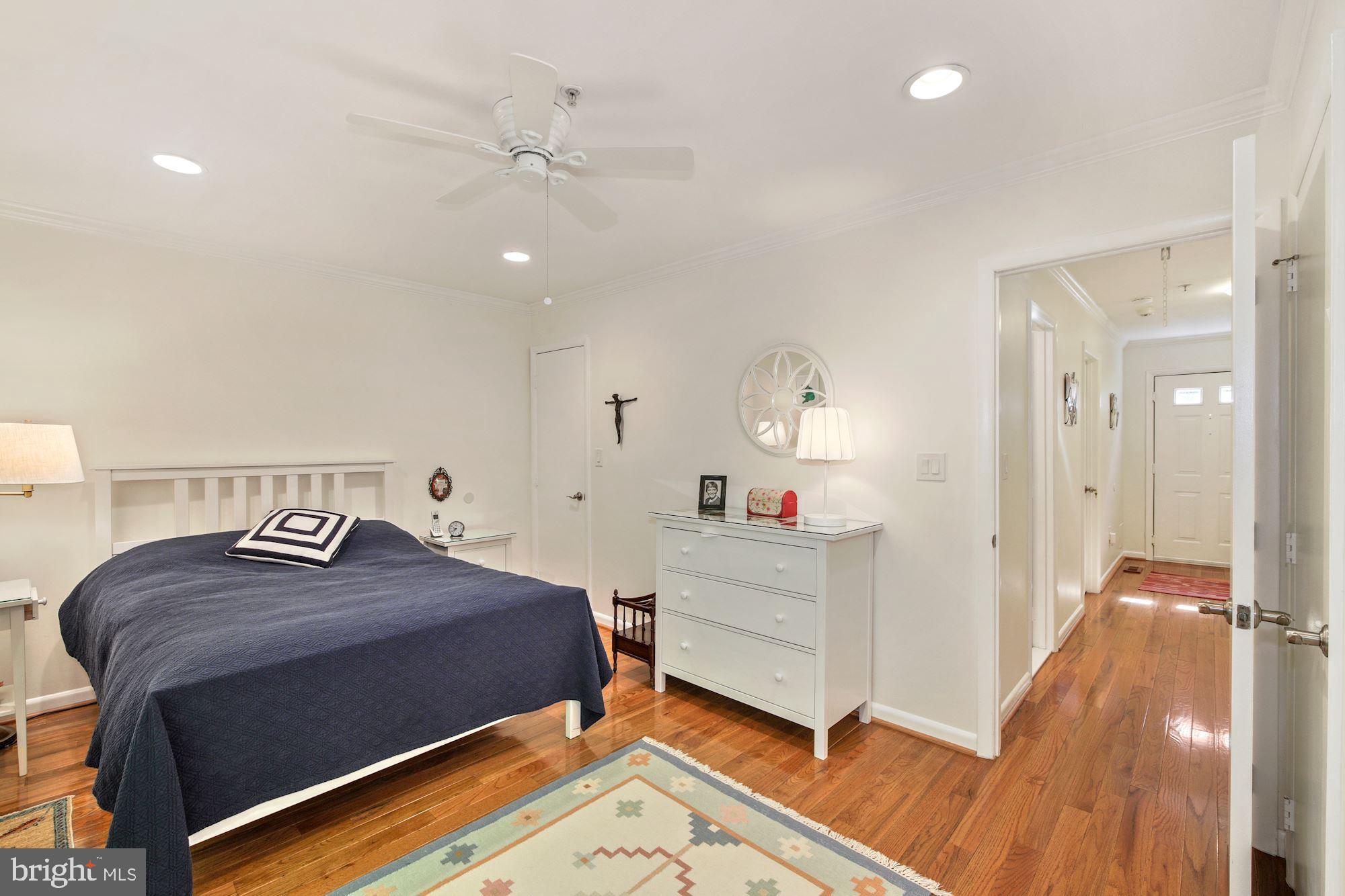 7924 Stable Way, Unit 7924 Potomac, MD 20854 - Photo 9 of 23