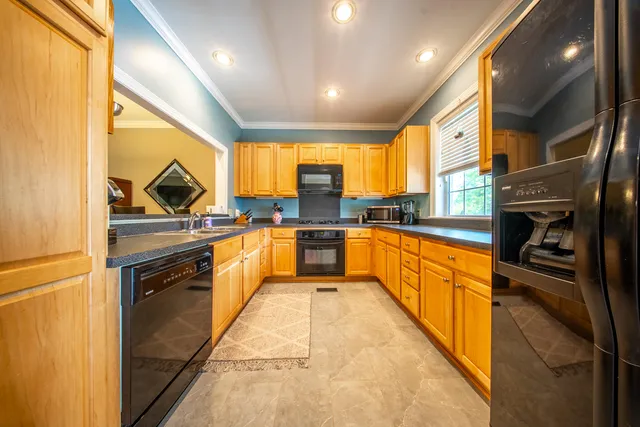 $525,000 | 5276 7th Green Drive, Hollywood, SC 29449