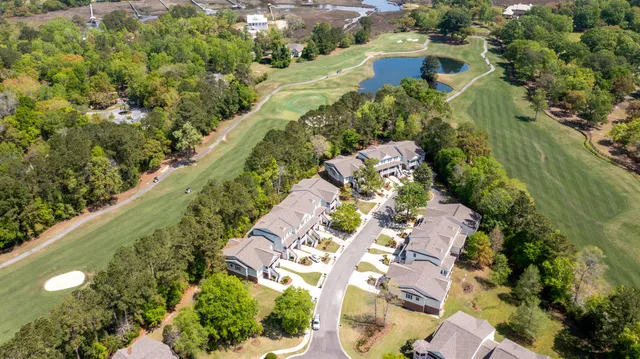 $525,000 | 5276 7th Green Drive, Hollywood, SC 29449