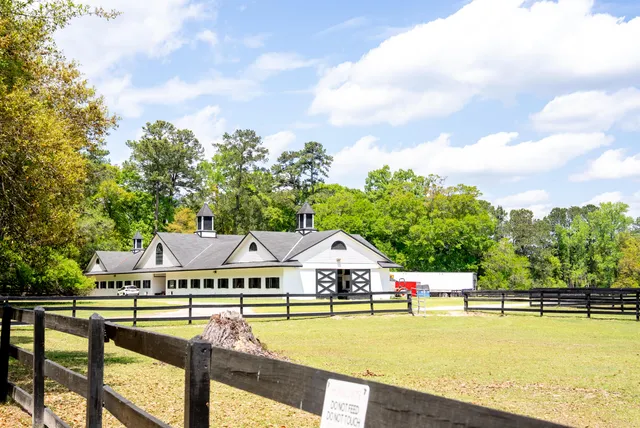 $525,000 | 5276 7th Green Drive, Hollywood, SC 29449