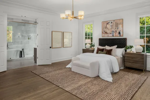 $3,999,000 | 5042 Hill Pl Drive, Nashville, TN 37205