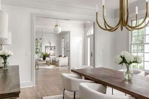 $3,999,000 | 5042 Hill Pl Drive, Nashville, TN 37205